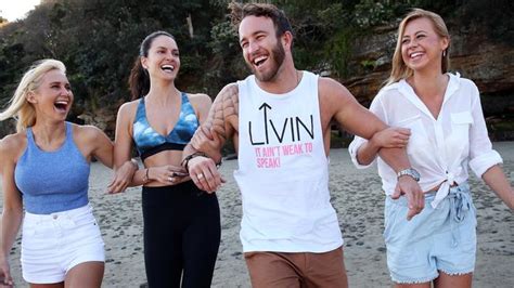 Australian Survivor Romance Expected On Island As Contestants Flirt