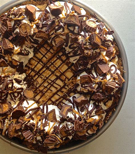 Very good but also very rich! Chocolate Peanut Butter Cream Pie {w/ a Chocolate-Covered ...