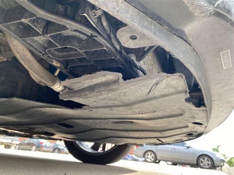 Hyundai 2014 Plastic Undercarriage Snapped Off Right Here Ordering A