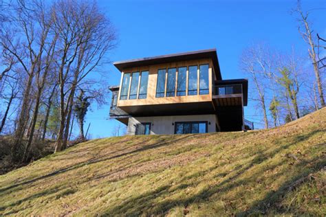Cantilever Home And Cantilever House Designs Logangate Timber Homes