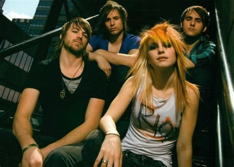 Think of me when you're out, when you're out there i'll beg you nice from my knees. La La Land♥: Paramore