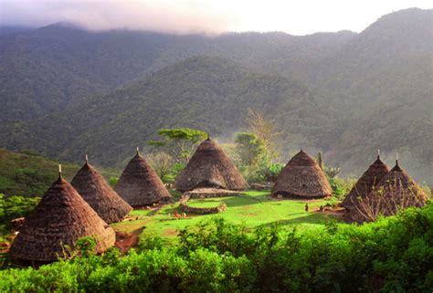 Letter to suppliers change of address : 4 Hari WAEREBO - Pelita Borneo Tours