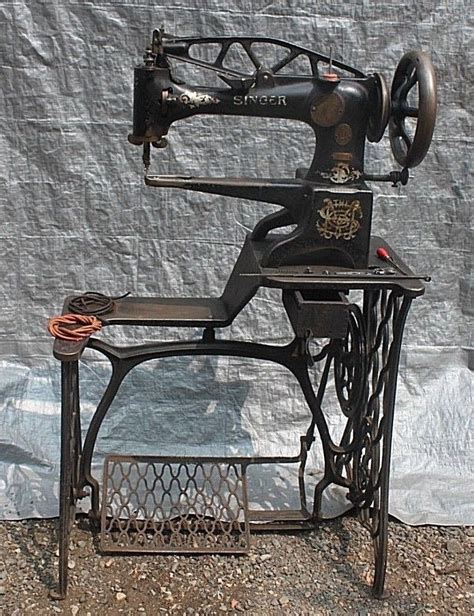 Antique Singer 29 3 1896 Industrial Leather Sewing Machine Shoe Repair