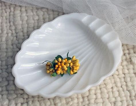 Milk Glass Shell Shape Soap Dish With Scalloped Rim Home Decor Baskets