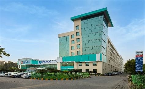 Max Super Speciality Hospital Saket New Delhi Doctor List Address