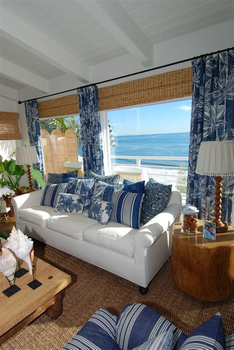 5 out of 5 stars. Everything Coastal....: Sea Blue and White - Always a ...