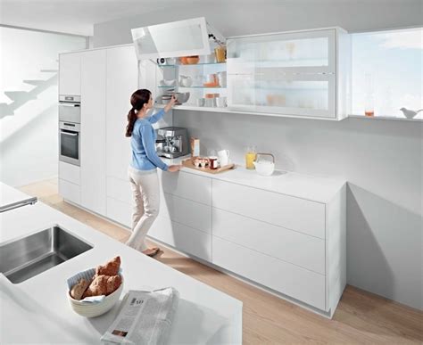 At european cabinets & design studios, we have built our reputation by creating beautiful, functional kitchens on the click the links below to explore aran cucine's modern kitchen cabinet collections. Glass kitchen cabinet doors - modern cabinets design ideas