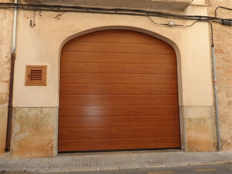 Puerta Garaje - Jardín - Ventanas y cerramientos Mallorca