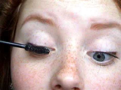 I have used dr hauschka regular mascara for quite a few years without any problems and loved it. You should probably know this: Dr Hauschka Volume Mascara ...