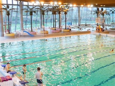 Konum olarak rahat ulaşılabilen restoranlardan bazıları les chiens fous, livres et cornets ve bistrot tartines et. Détente et animations au Camping de la Mer à Ste Cécile-Plage