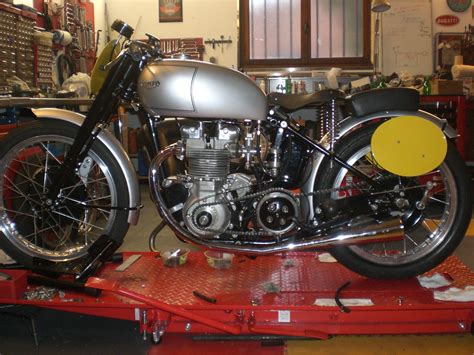 Triumph Grand Prix 1949 500cc Ohv Nearly Finished Im Loo Flickr