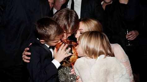 Luka modrics familie unterstützt ihn bei der wm. Ballon d'Or 2018: Luka Modric, Kylian Mbappe, Ada ...