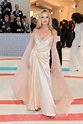 Kate Moss Wore a Couture Nightgown to the 2023 Met Gala | Who What Wear