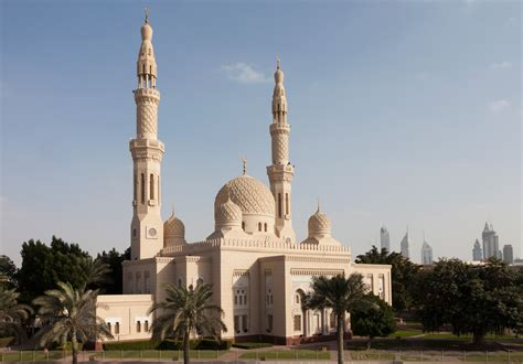 Jumeirah Mosque, Dubai - Culture Review - Condé Nast Traveler