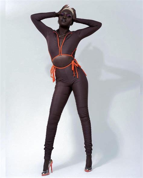 Darkest Model In The World Nyakim Gatwech Inspires And Encourages With Her Life Story Model