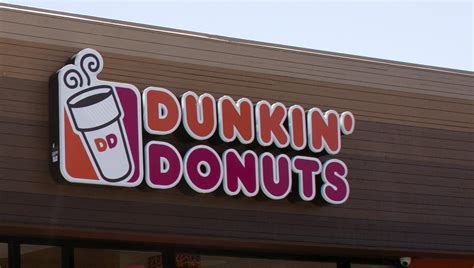 Florida Woman Arrested After Getting Naked At Dunkin Donuts As A Dare