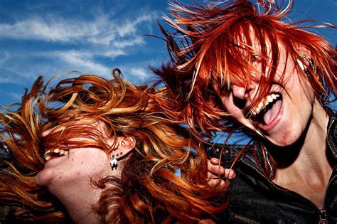 Οι πιο εντυπωσιακές φωτογραφίες με μαλλιά μεταλλάδων Patras Events