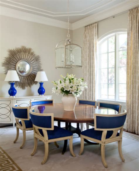 Find the most elegant dining room chairs and benches that will make family and friends alike feel like royalty when sitting at your table. 5 Ways to Create the Perfect Dining Room | Traditional Home