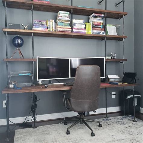 Take for example this diy desk project featured on simplifiedbuilding. 5 PLANKS INDUSTRIAL LAPTOP DESK SOLID WOOD & IRON PIPE ...