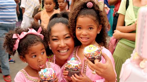 Kimora Lee Simmonss Daughters Ming Lee And Aoki Are All Grown Up
