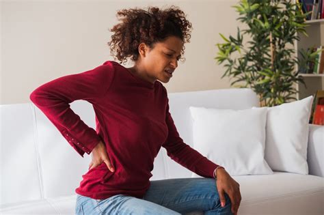 How Sitting Causes Back Pain 6 Common Mistakes