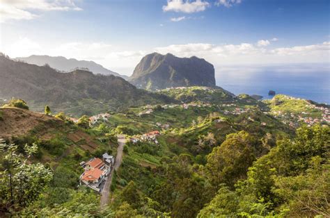Madeira island offers a big variety of things to see and do. Insel Madeira: Die besten Tipps für Ihren Urlaub | TRAVELBOOK