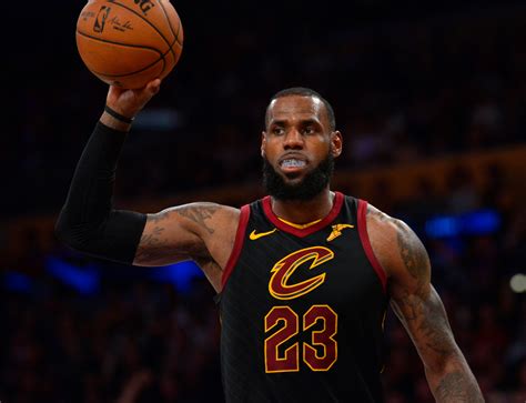 Rumor Lebron James Considers Signing With Lakers