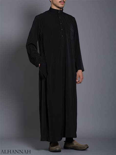 Buy Classic Men S Middle Eastern Thobe And Dishdasha Alhannah Islamic Clothing