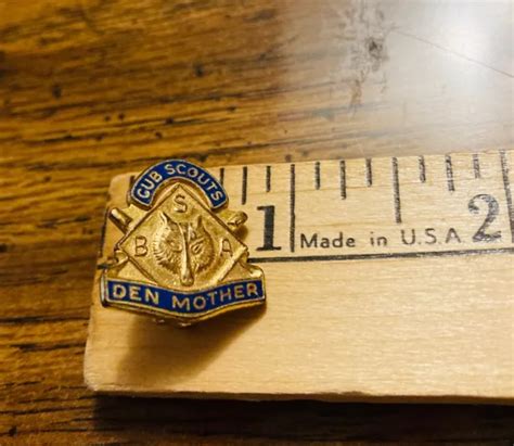 Vintage Den Mother Cub Scouts Leader Pin Boy Scout Of America Mom Bsa