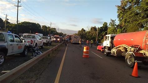 Accidente M Ltiple En La Carretera San Crist Bal Ban Deja Al Menos Un