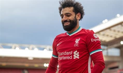 Mohamed Salah Liverpool Echo Soccer Players Wallpaper