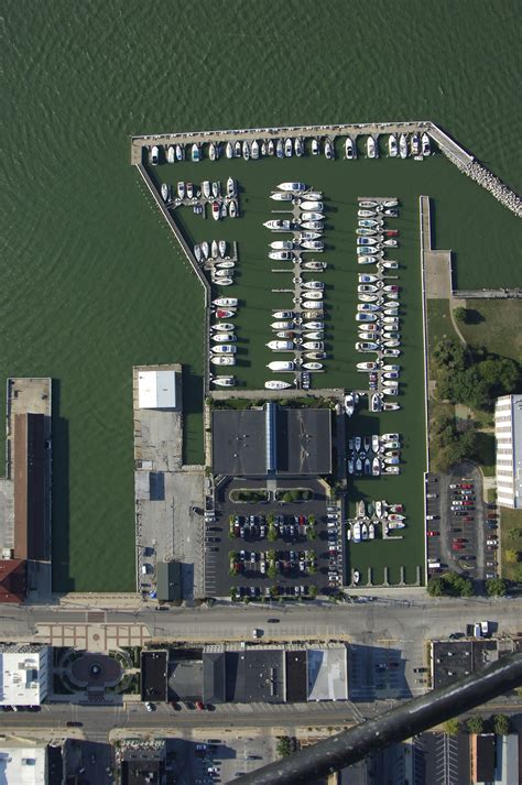 Dock Of The Bay Marina In Sandusky Oh United States Marina Reviews