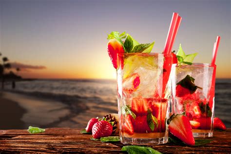 Wallpaper Cocktails Tropical Beach Fruit Strawberries Ice Mint Food 762