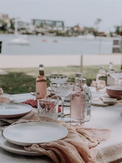A Seaside Luxury Picnic By For Love And Living Picnic Style Picnic Luxury