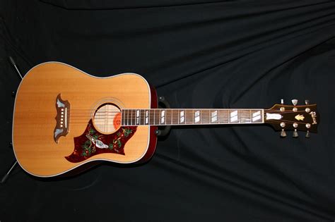 Gibson 2000 Dove Acousticsold Amp Guitars Macclesfield