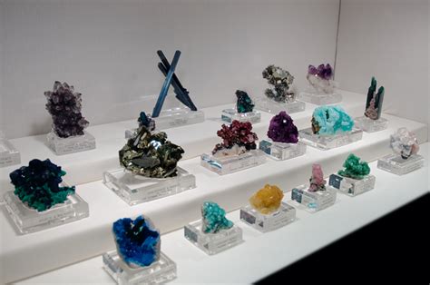 Gem Display Stands Acrylic Blocks Mineral Collection Display Rock