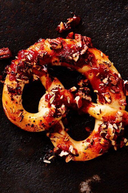 Verbo que requiere de un objeto directo (di la verdad, encontré una moneda).: Top 5 schnelle Ideen für TK-Brezel | LECKER | Brezel ...