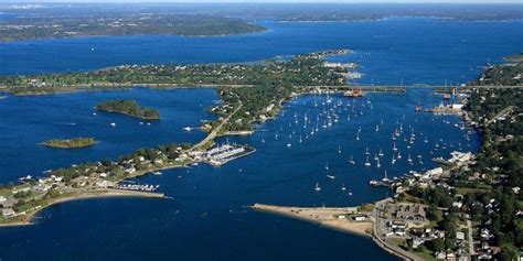 Guide To Visiting Most Historic Towns In New England Lmob