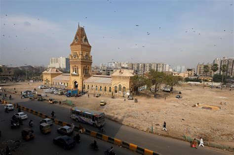 Inside Karachi The Heart Of Pakistans Shaky Economy — Quartz India