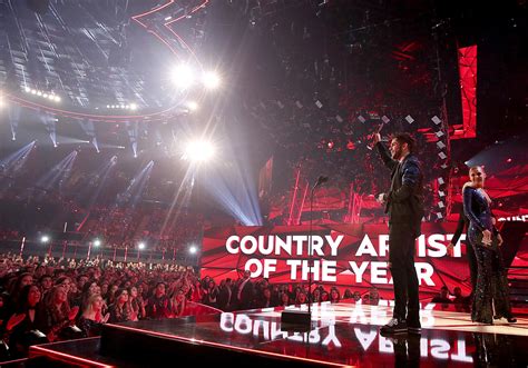 2017 Iheartradio Music Awards Country Winners List