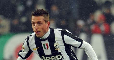 Transfer News: Juventus midfielder Emanuele Giaccherini happy to stay ...