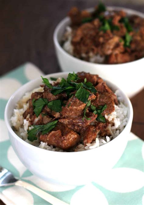 Put the beef in the slow cooker. Slow Cooker Beef Tips over Rice - The Magical Slow Cooker