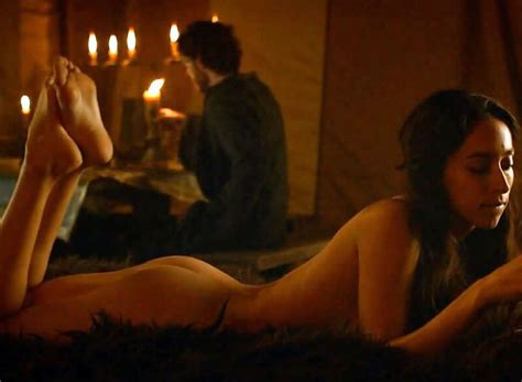 Oona Chaplin Nude Pics And Sex Scenes Scandal Planet