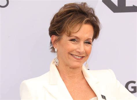 Dlisted Gabrielle Carteris Was Reelected As President Of Sag Aftra