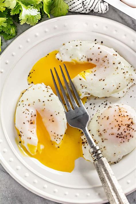 In the u.s., children's food is typically macaroni and cheese, chicken nuggets, and pizza. How to Make Poached Eggs