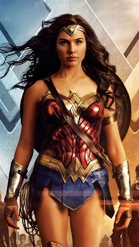 Wonder Woman Wallpaper Gal Gadot Iphonewallpapers Wonder Woman Art Wonder Woman Movie Gal