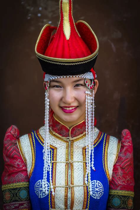 Mongolian Deel Attire Smithsonian Photo Contest Smithsonian Magazine
