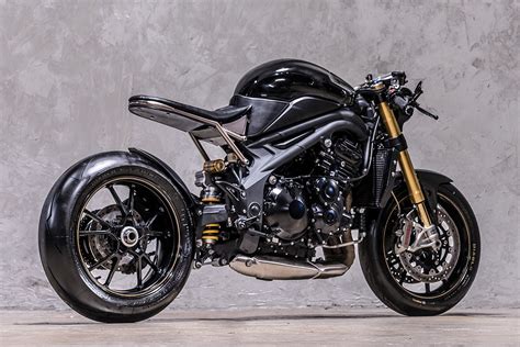 Monté de série sur le speed triple pour la première fois, le régulateur de vitesse réduit la fatigue du pilote lors des longs trajets. Triumph Speed 'Triple X' Motorcycle By Zeus Custom ...