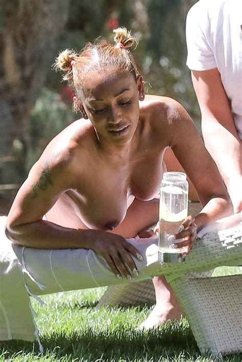 Melanie Brown Sexy Topless Photos Thefappening