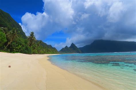 Top 10 Tropical Islands In The South Pacific X Days In Y